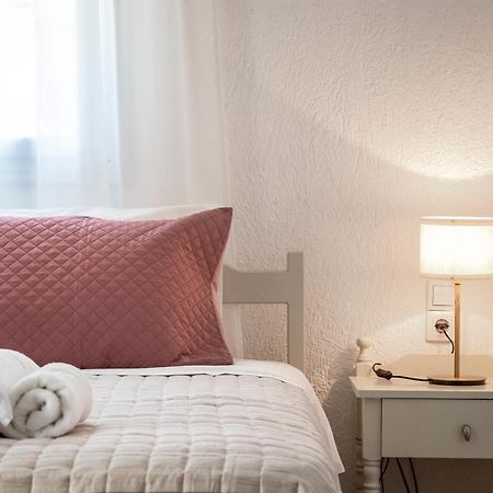 Aelia Apartment Skopelos Town Bagian luar foto