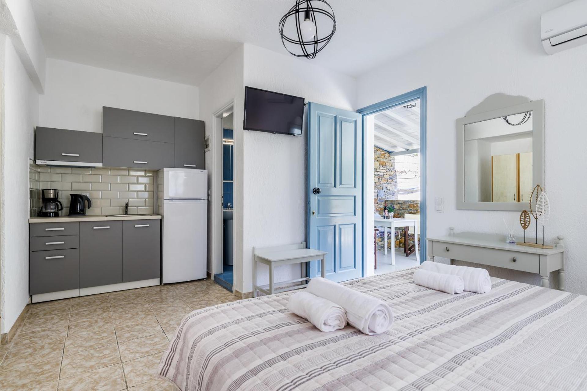 Aelia Apartment Skopelos Town Bagian luar foto
