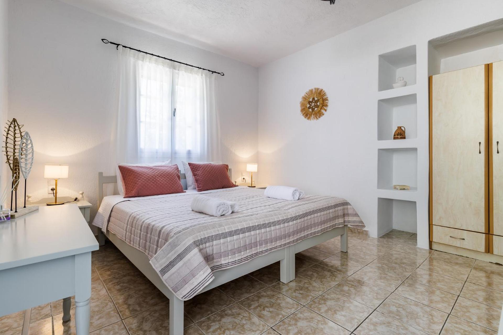 Aelia Apartment Skopelos Town Bagian luar foto